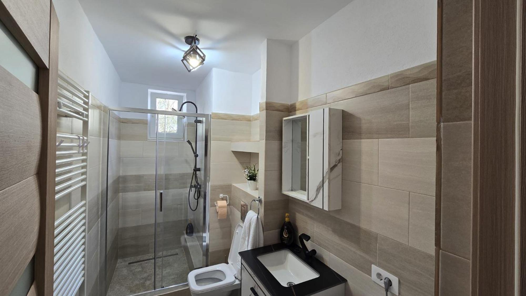 Apartament Confort Hd Hunedoara Ngoại thất bức ảnh