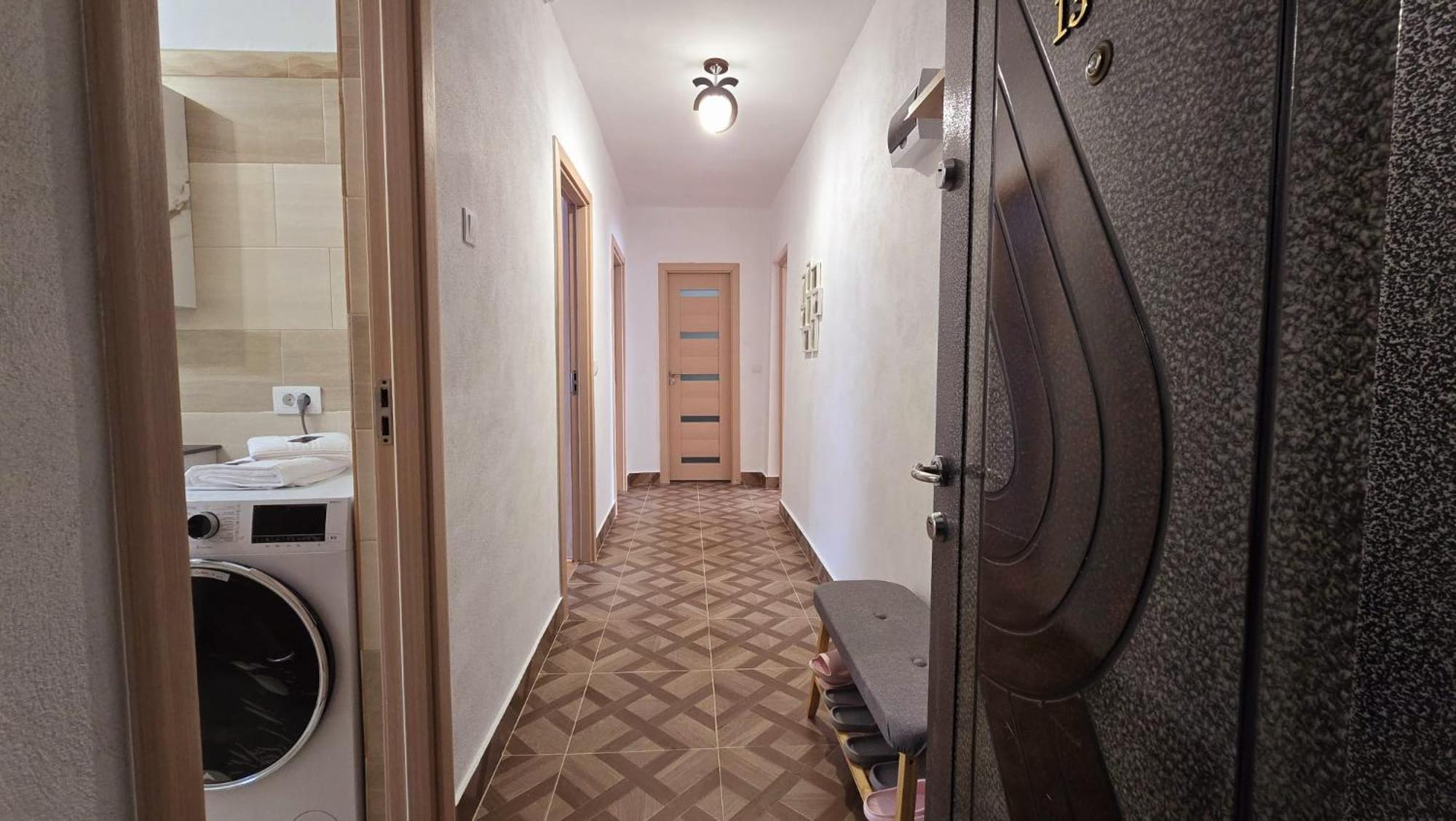 Apartament Confort Hd Hunedoara Ngoại thất bức ảnh
