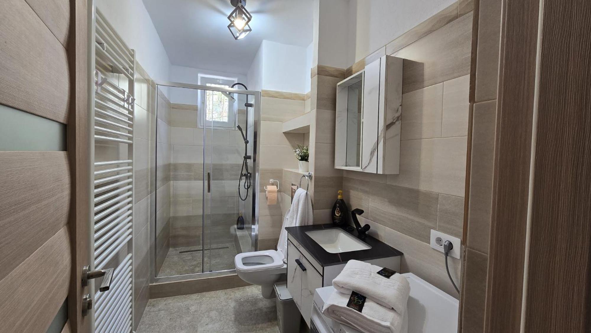Apartament Confort Hd Hunedoara Ngoại thất bức ảnh